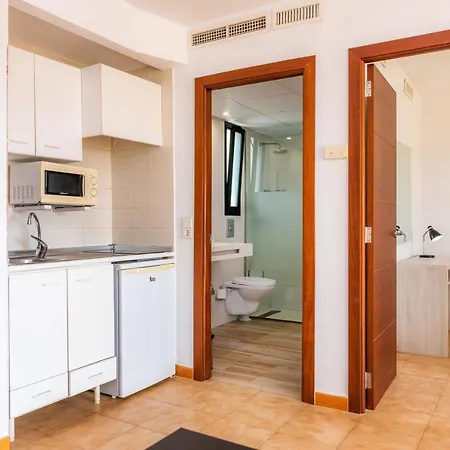 Apto Con Terraza 304 * 칼라 미요르