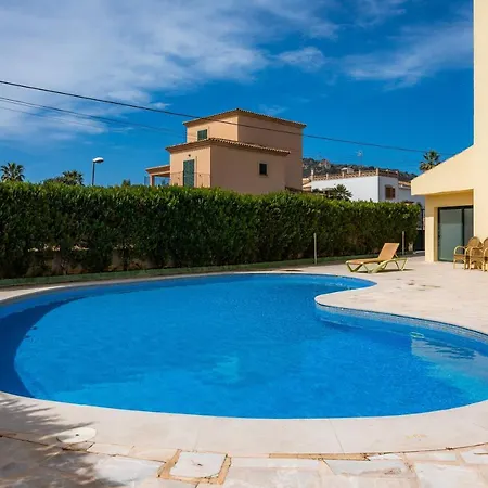 Hébergement de vacances Apto Con Terraza 304 *